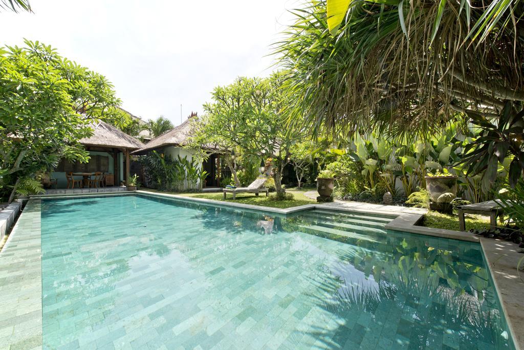 Bali Villa Aja Seminyak Exterior foto